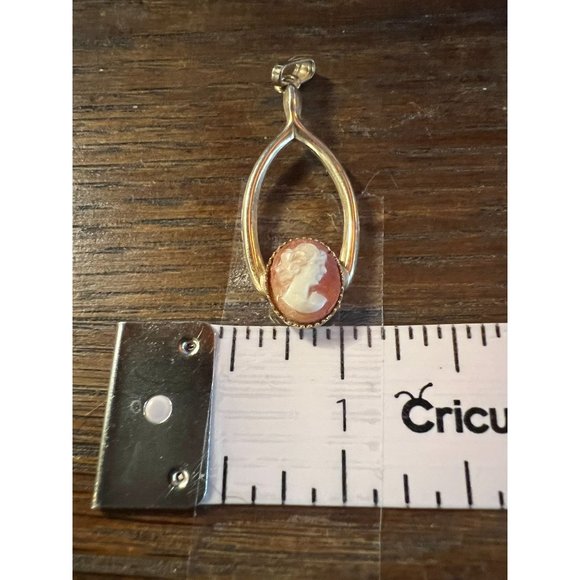Vintage Gold Tone Wishbone with Cameo Pendant - Picture 13 of 13